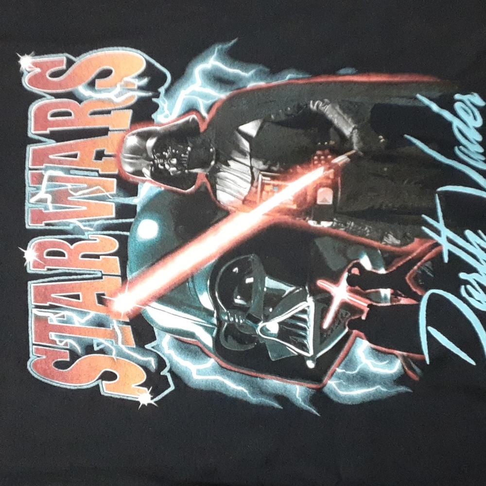 Mad engine Star Wars Darth Vader Graphic T shirt. NWT - Picture 2 of 3